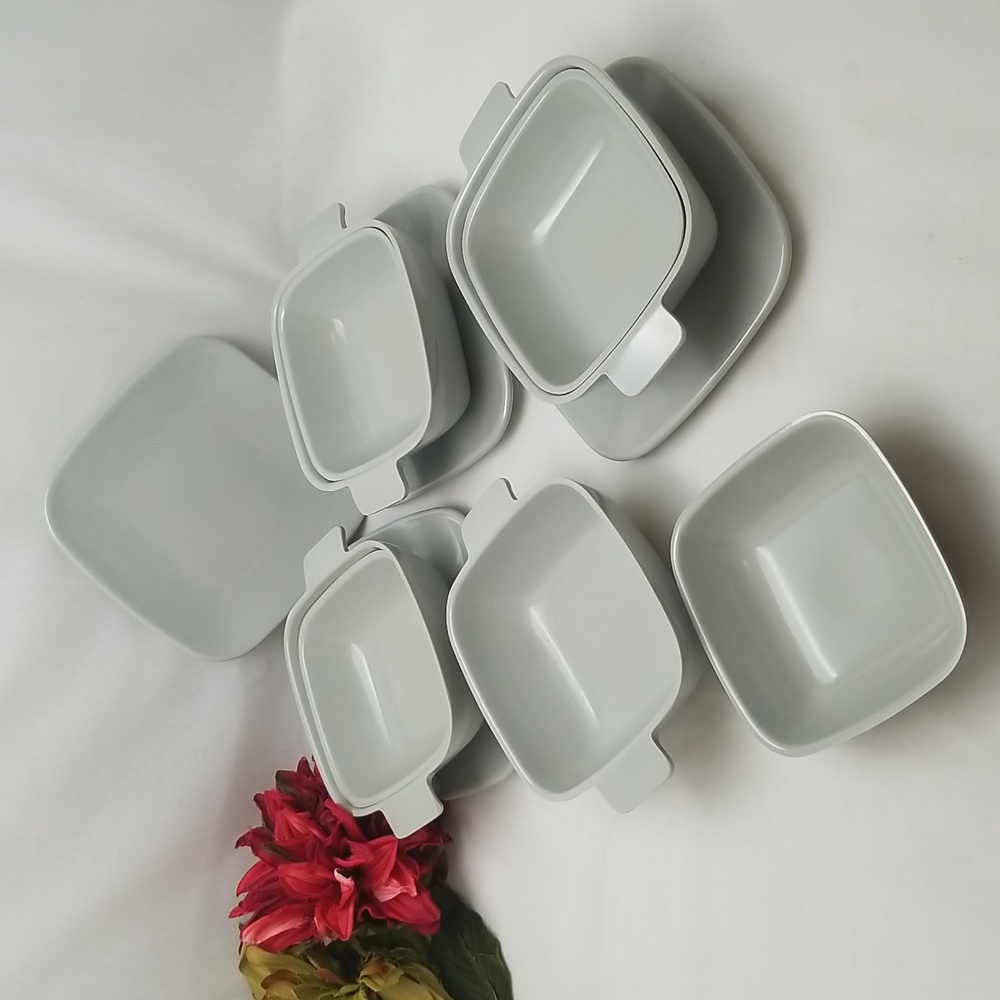 Brookpark Modern Design Gray Melamine Dinnerware